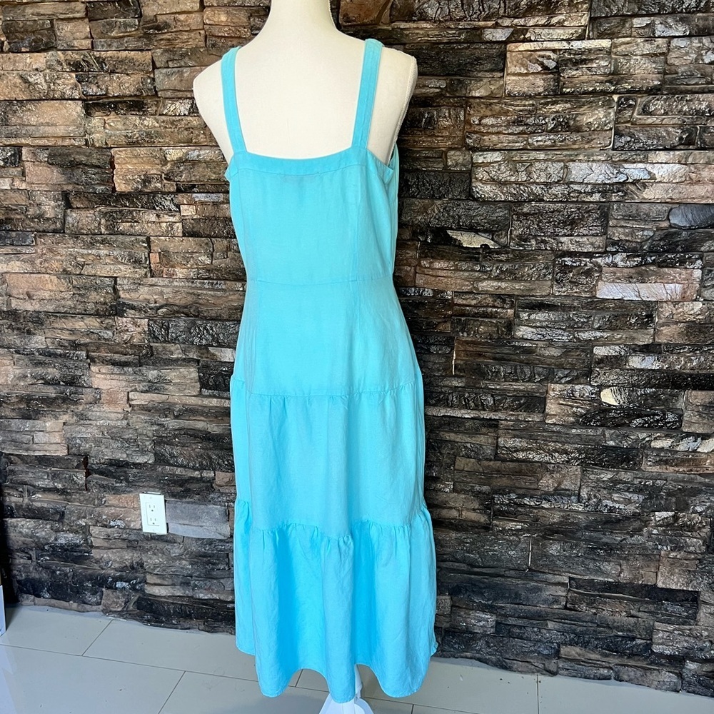 Light Blue Sleeveless Button-Front Maxi Dress - Picture 3 of 8